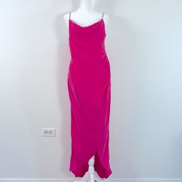 Lovers and Friends Noah Wrap Dress Hot Prink size M NEW Midi - Picture 2 of 11